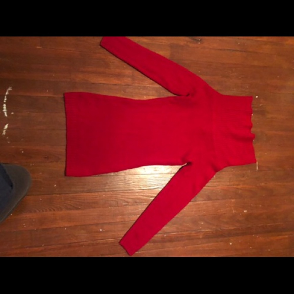 Red loose turtle neck dress